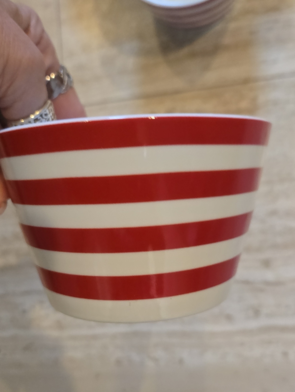 222 Fifth Set of Four Red & White Striped Ceramic Bowls - Picture 2 of 5